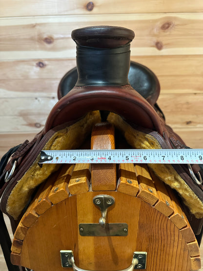 15.5” McCall Mclite Wade Western Saddle W147-917