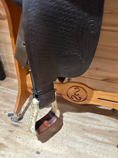 15” Basketweave Western Trail Saddle