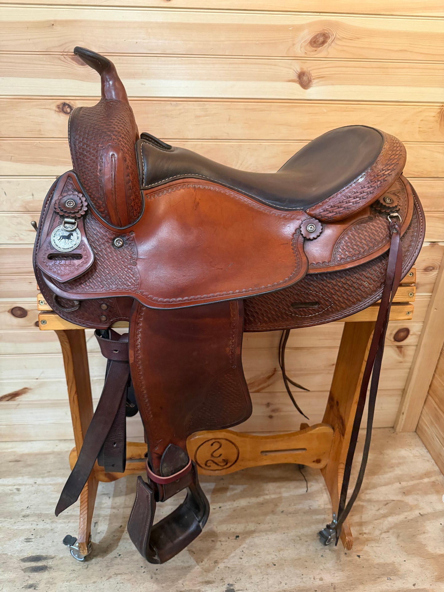 16.5” National Bridle Shop Tennessean Deluxe Western Saddle Model 2211