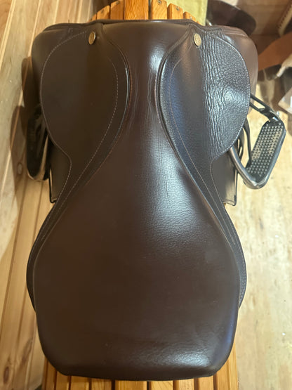 16” Beval Princeton Close contact/Jumping Saddle