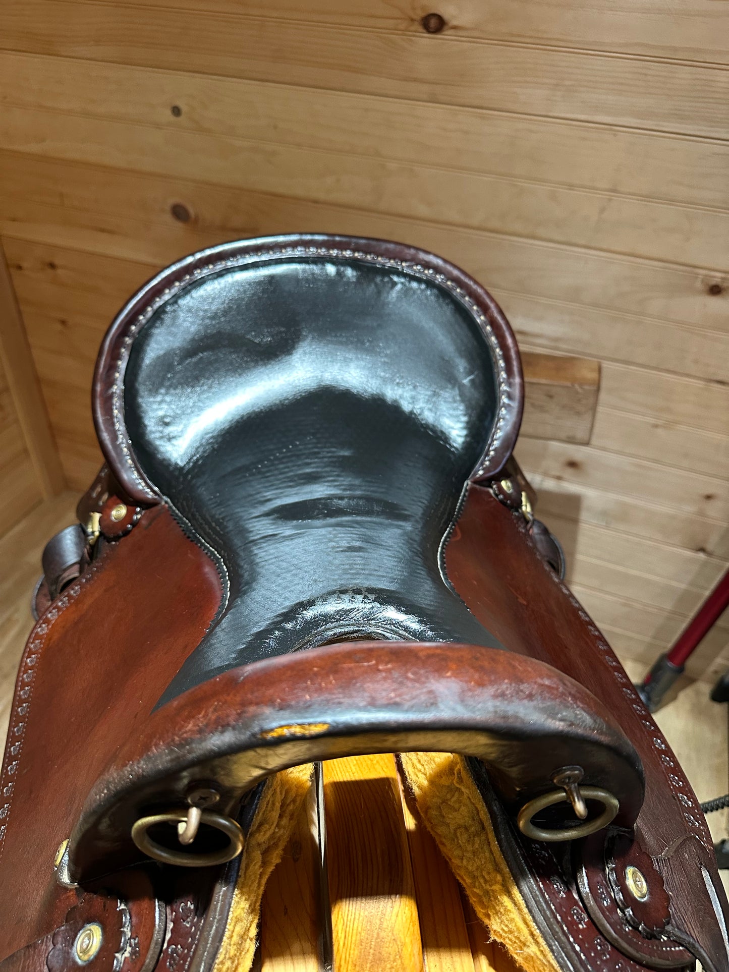 17” Imus 4Beat Gaited Endurance Trail Saddle