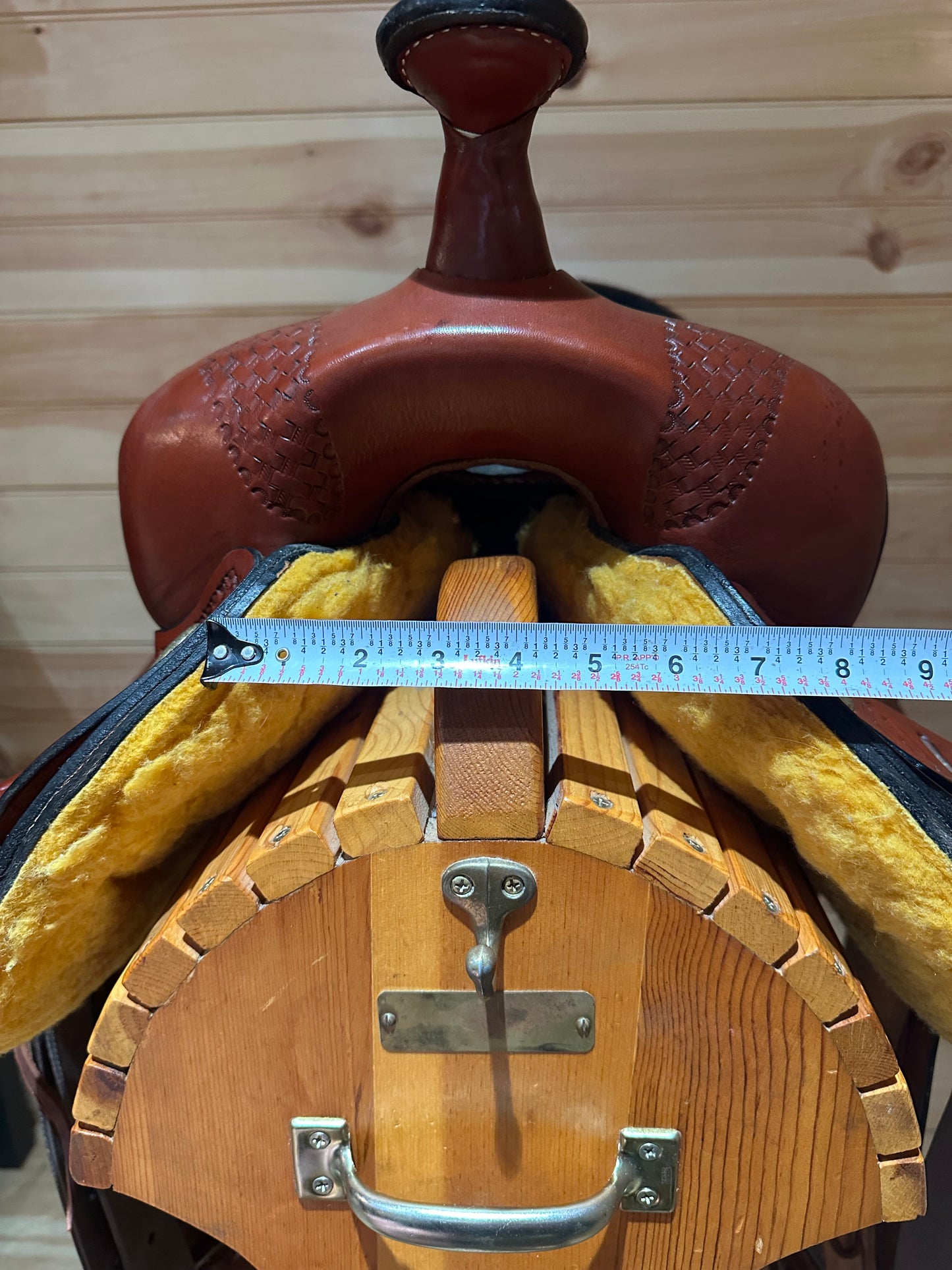 17” Dakota Saddlery Western Trail Saddle Model 350L