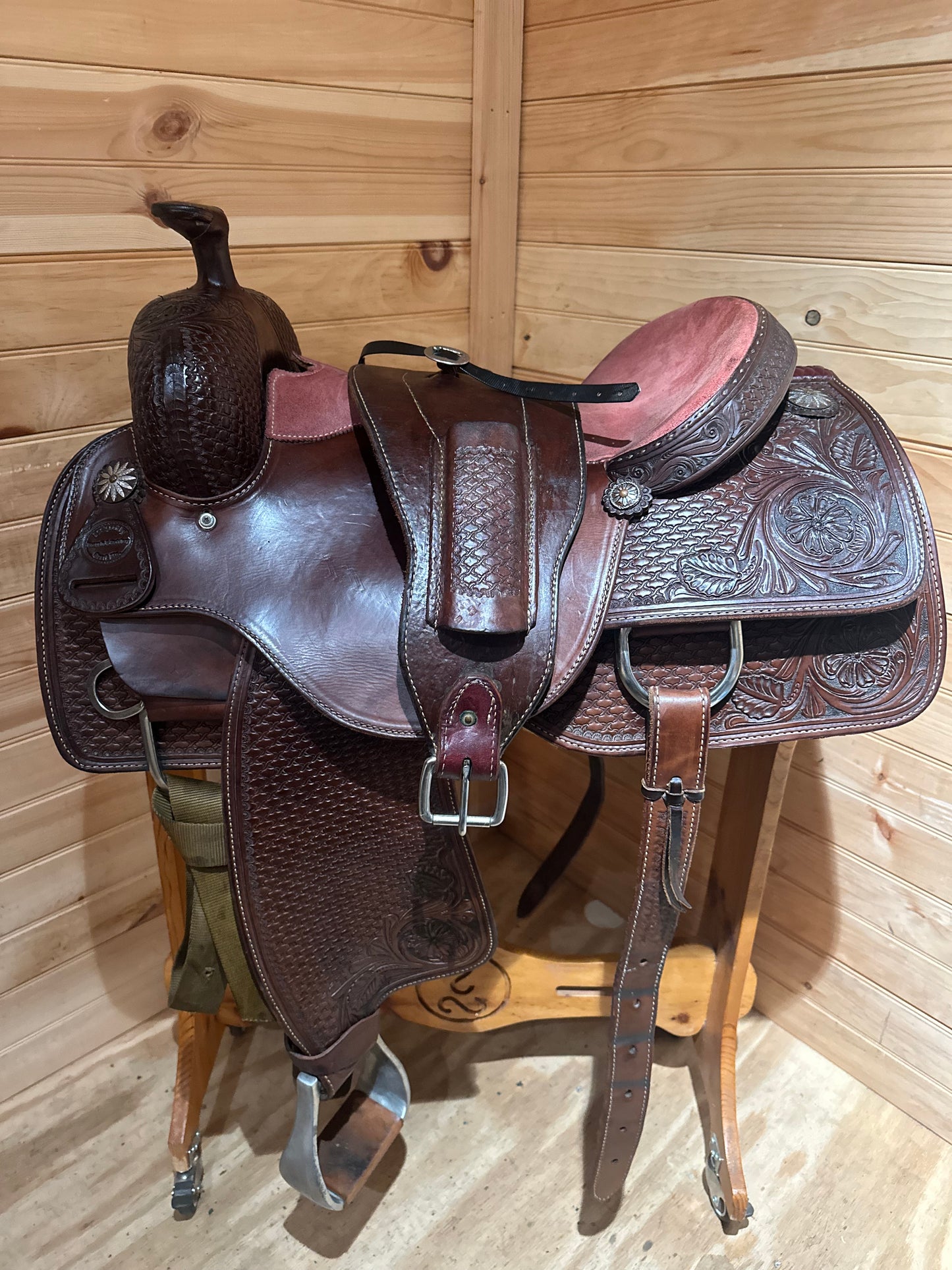 17” Draggin S Saddlery Ladie’s Roper Western Saddle