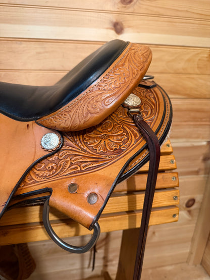16” Circle Y High Horse Round Rock Gaited Western Trail Saddle Model 6870 (2015)