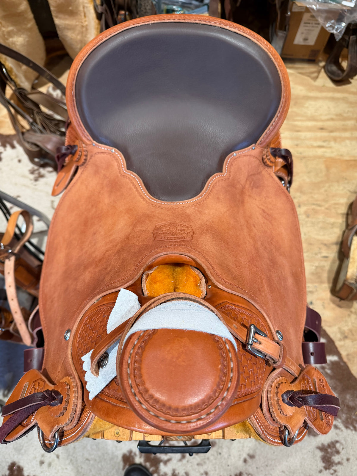 16.5” McCall Mclite Wade Saddle Model W271-1126 + Breast Collar