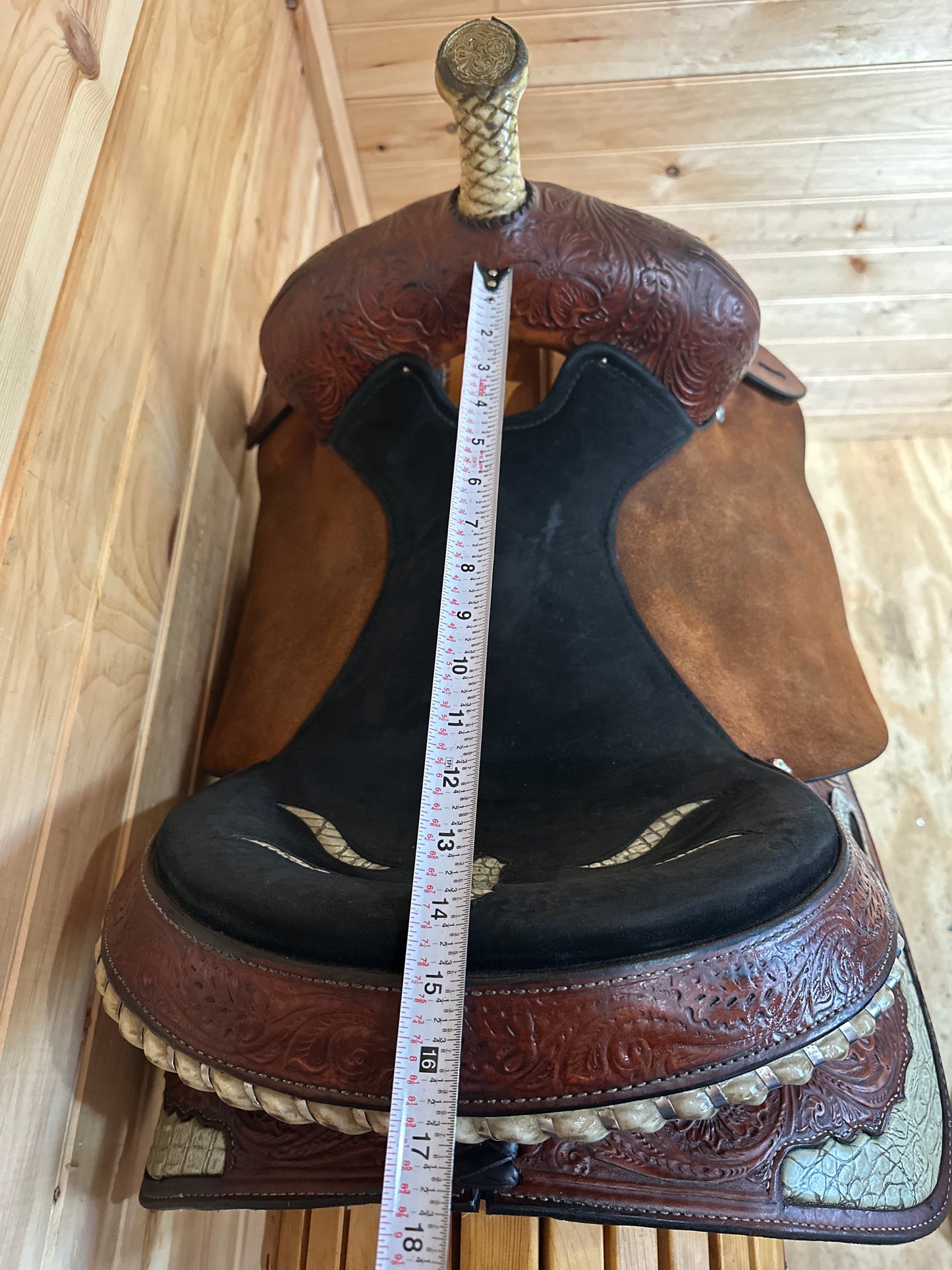 14” Circle Y High Horse Proven Aurora Barrel Racing Saddle Model 6215