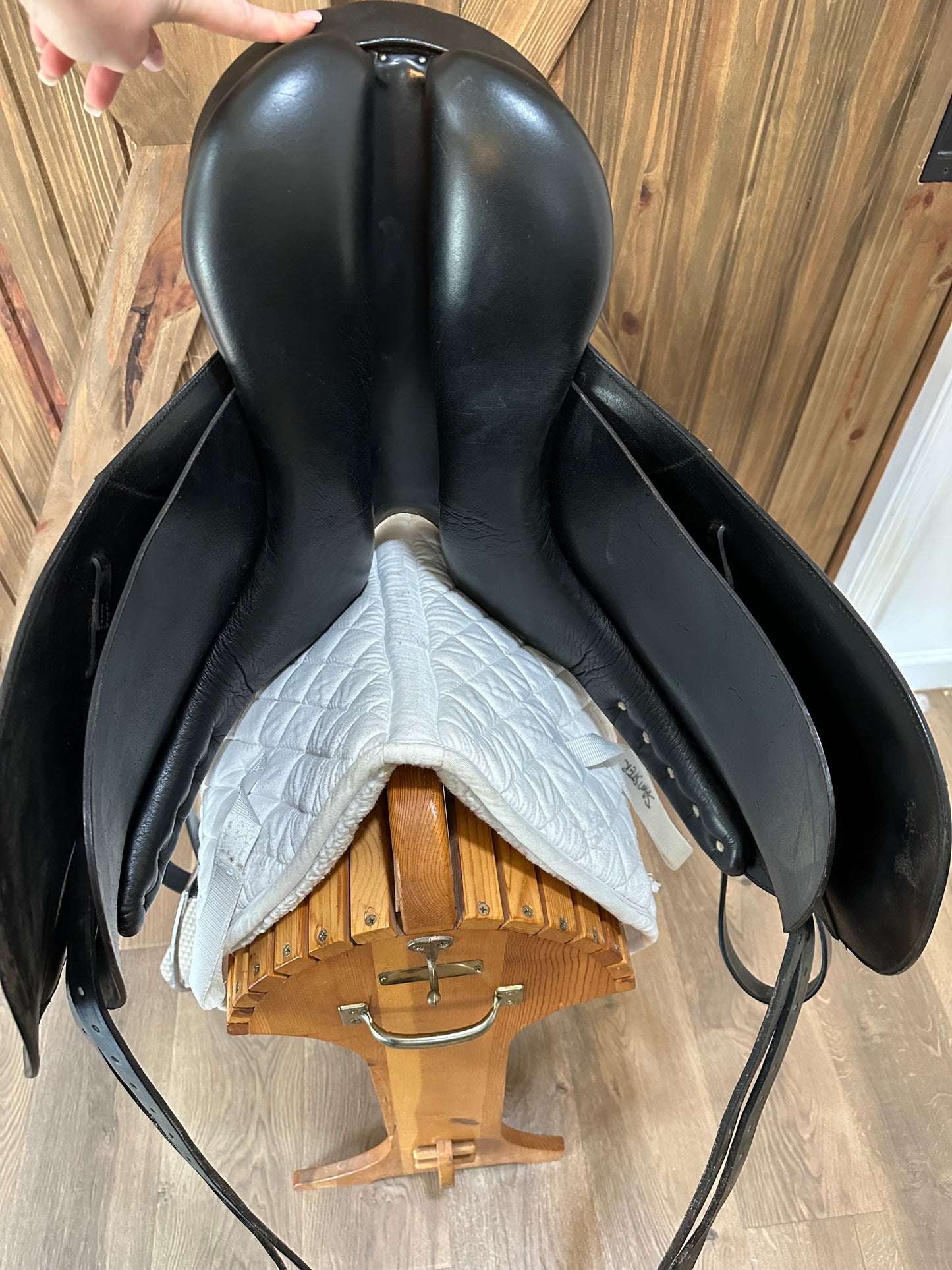 16.5” Thornhill Pro-Trainer Pro Dressur 112 Dressage Saddle