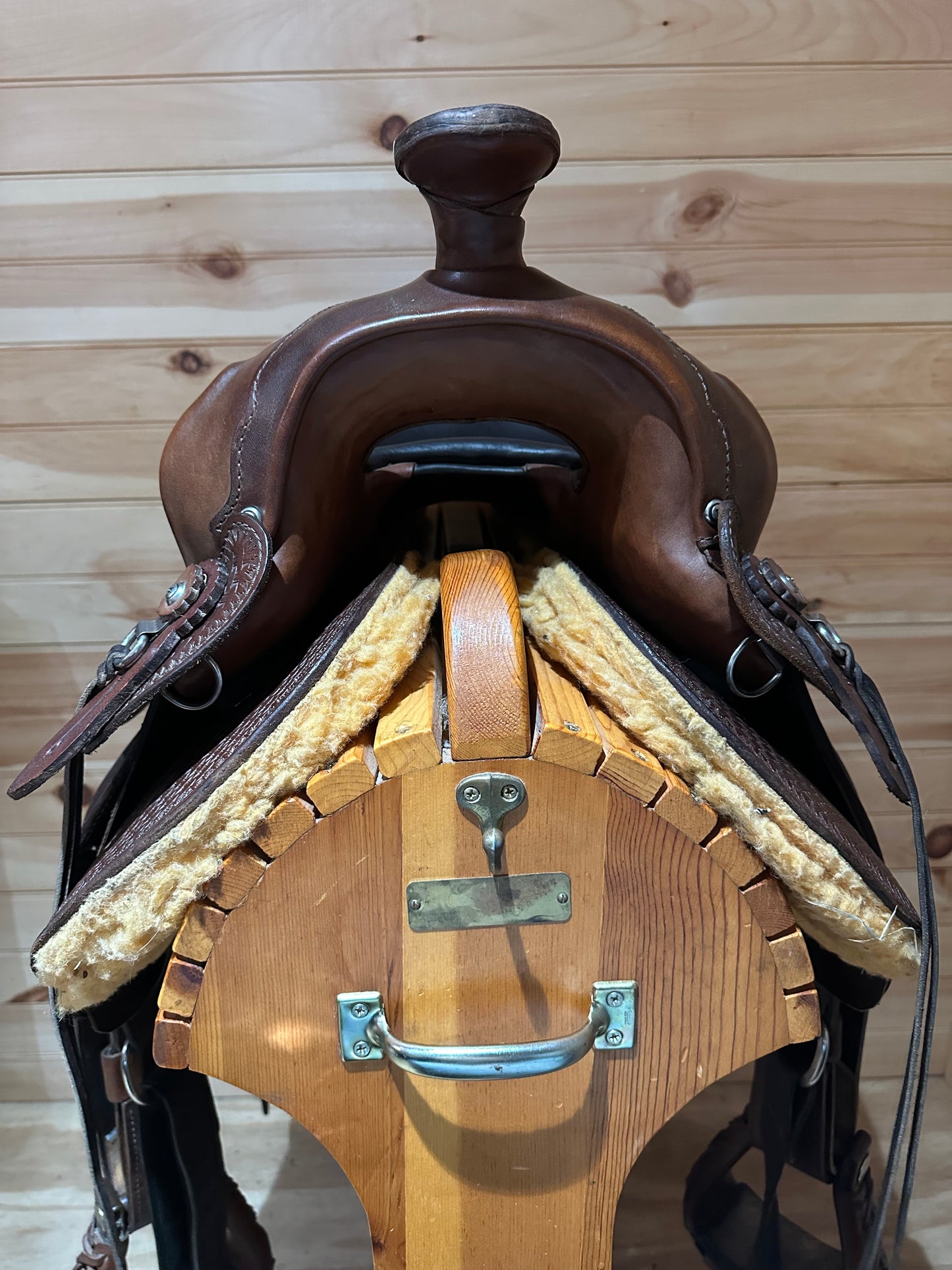 16” Ortho-Flex “The Western Lariat” Western Trail Saddle Model TP-160