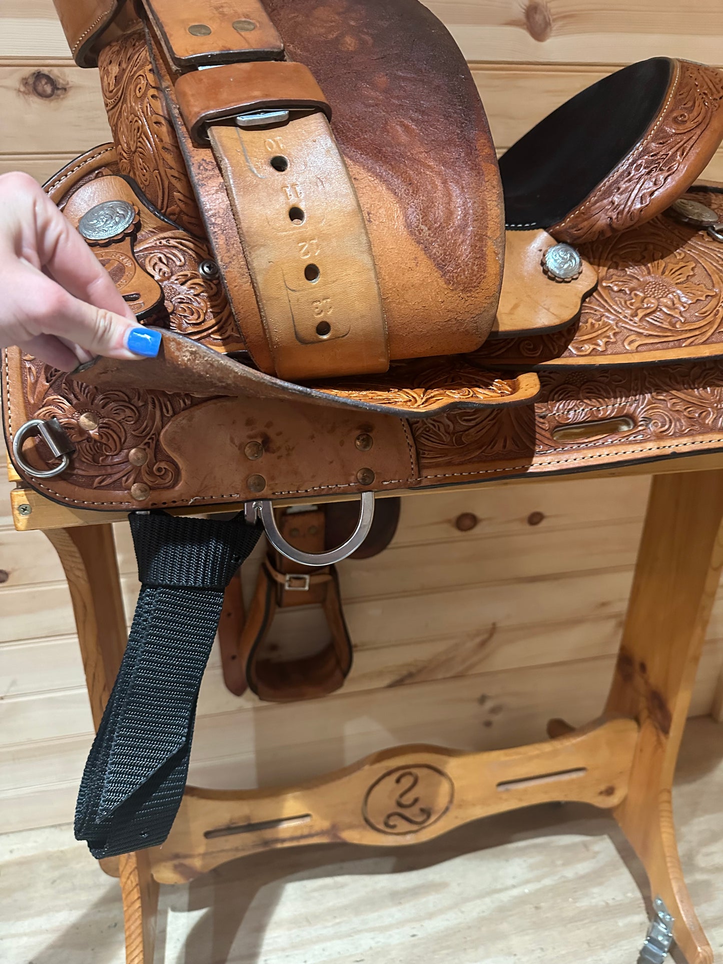 14” Circle Y Youth Western Show Saddle Model 3660