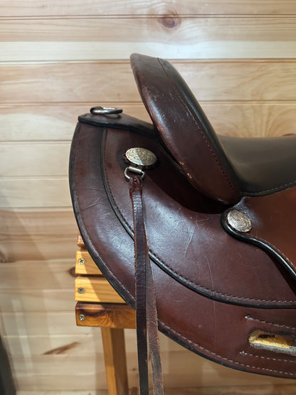 16” Circle Y Mojave Flex2 Western Trail Saddle Model 1561