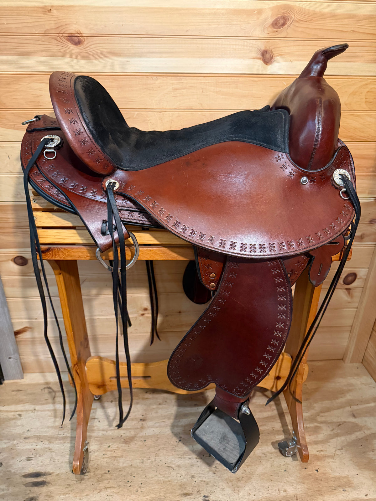 17” Circle Y flex2 Alabama Trail Gaiter Western Gaited Saddle Model 1581 (2018)