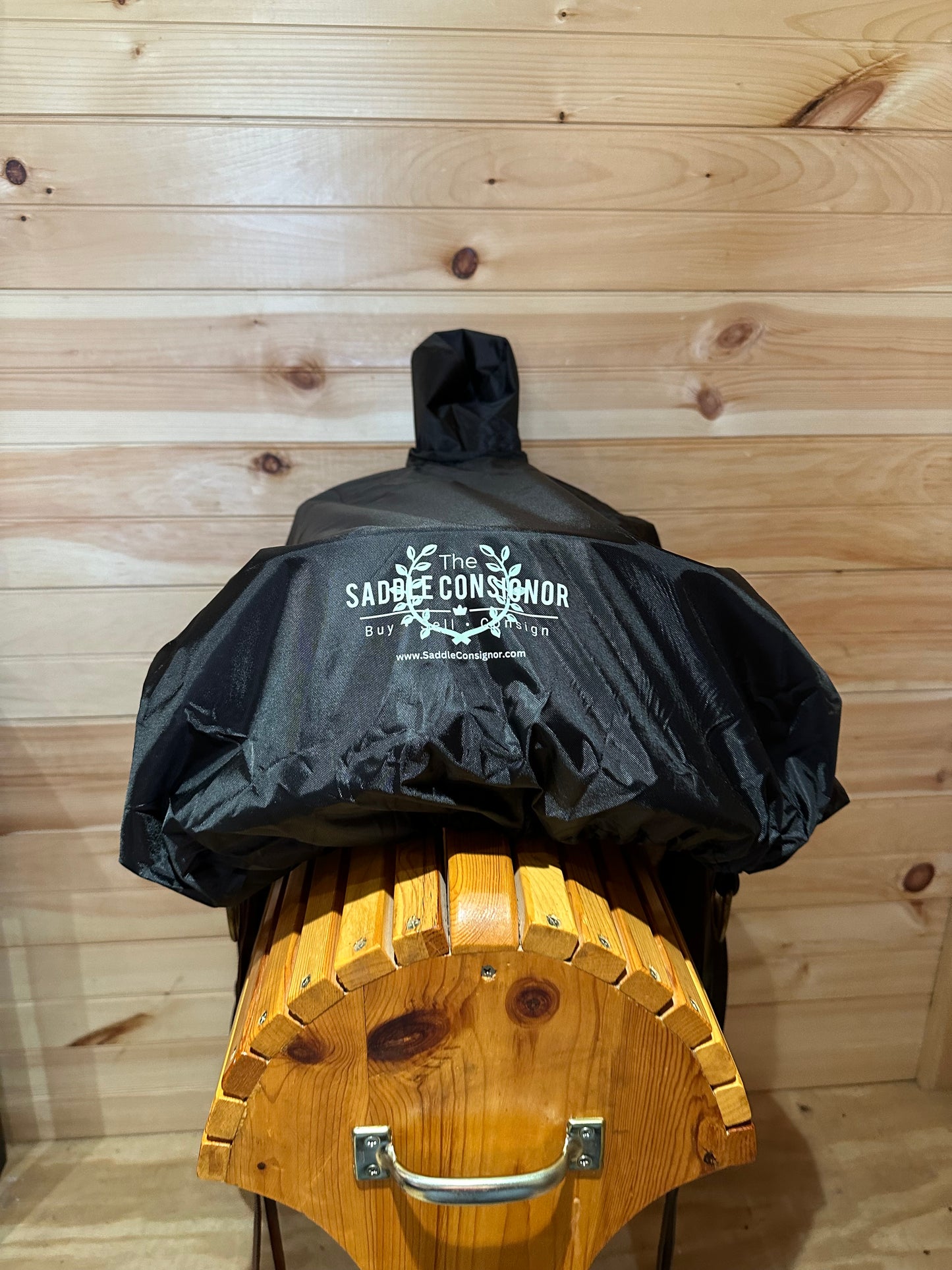 Logo Western Saddle Cover