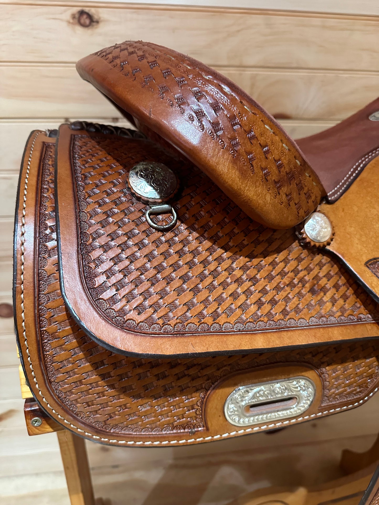 16” Dakota Reiner Western Saddle Model 820