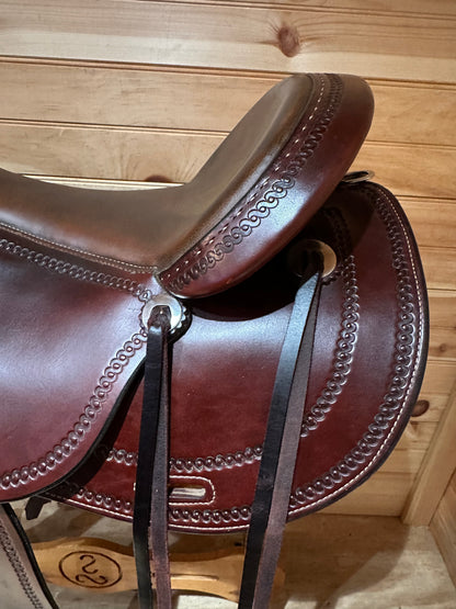 17” Cashel Outfitter by Martin Saddlery Western Trail Saddle Model CAS-SA-CTO