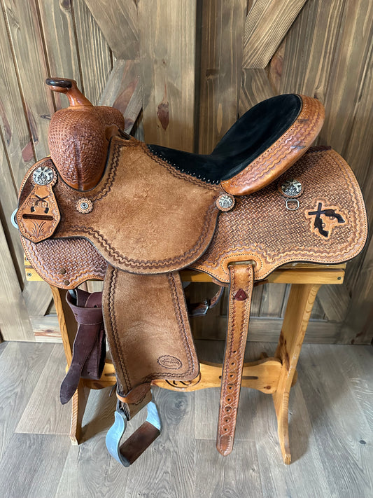 15.5” Reinsman Cody Clark Mounted Shooting Saddle