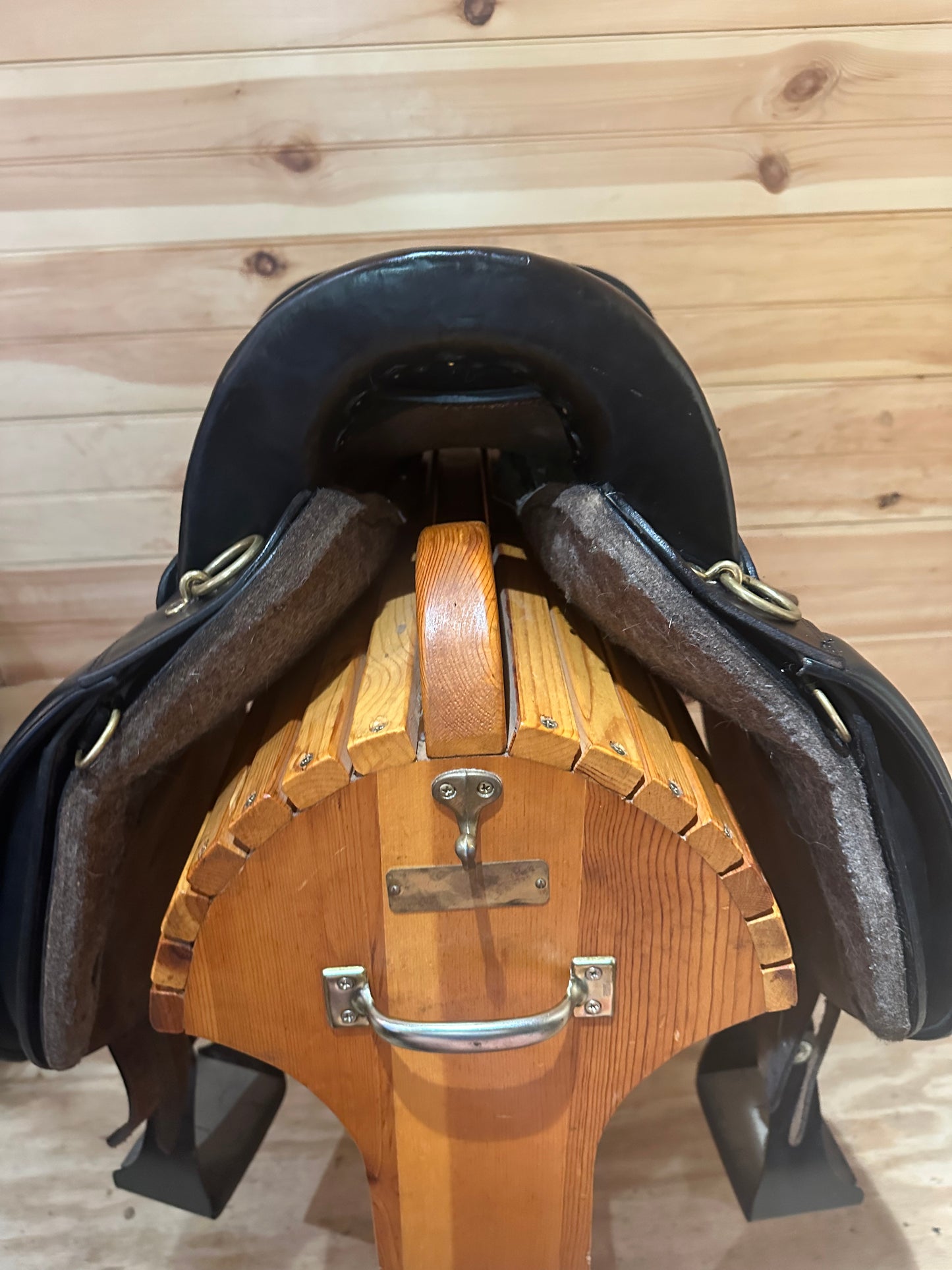 17.5” Tucker Equitation Endurance Trail Saddle Model 149 (XW)