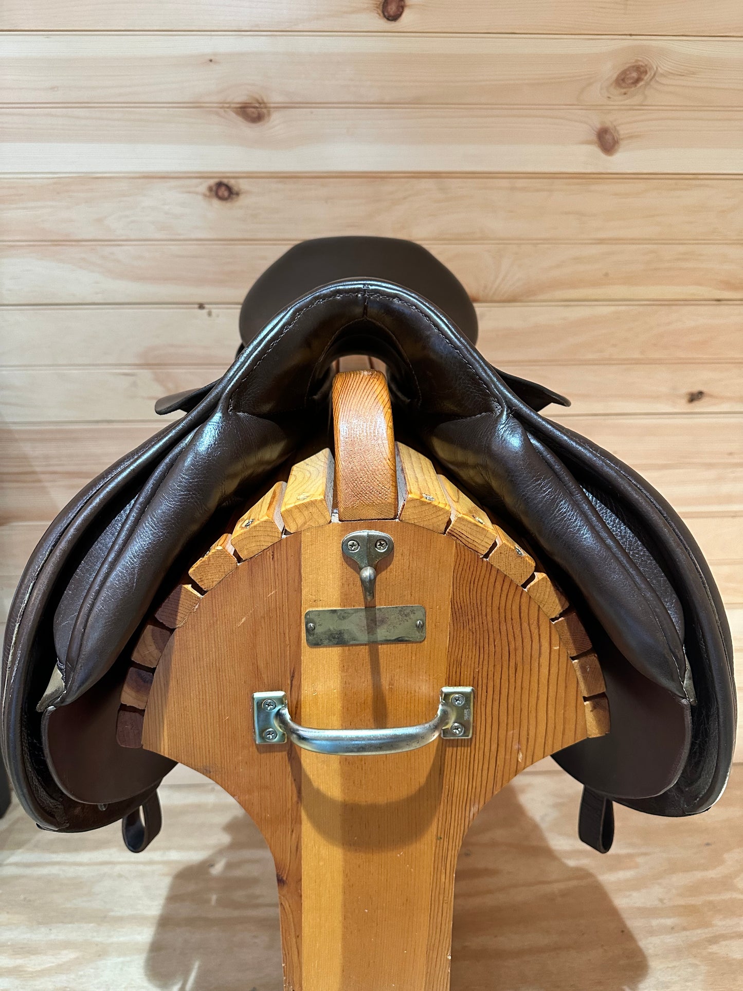 17” Stubben Edelweiss Close contact/Jumping Saddle D/31cm