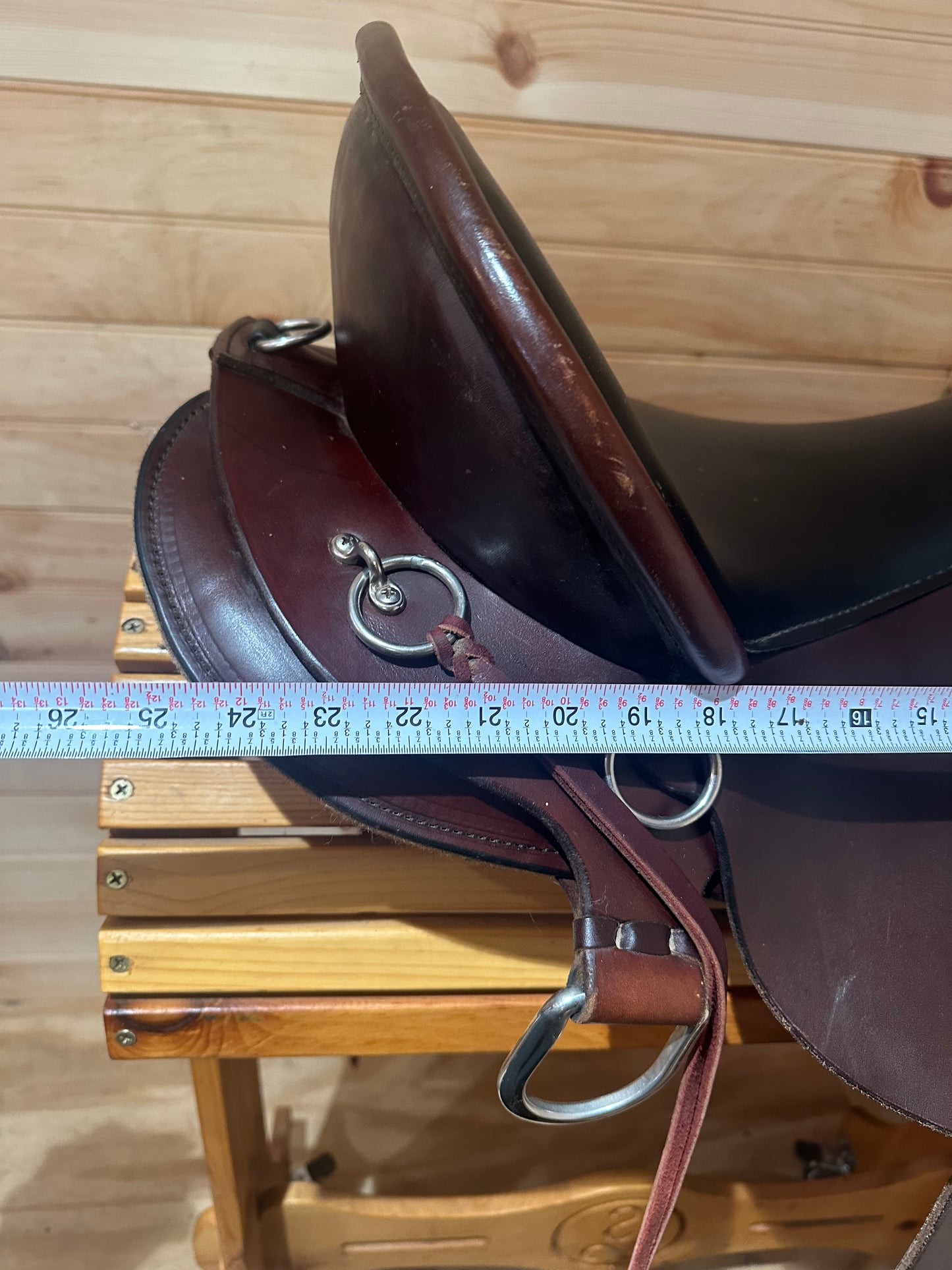 17” Circle Y High Horse Little River Round Skirt Western Saddle Model 6863