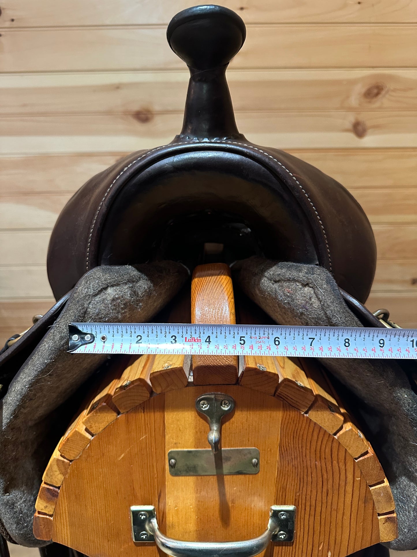 17.5” Tucker Saddlery Cheyenne Western Trail Saddle Model 157