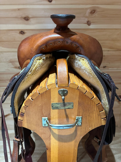 16” Circle Y Team Penner Western saddle model 2633
