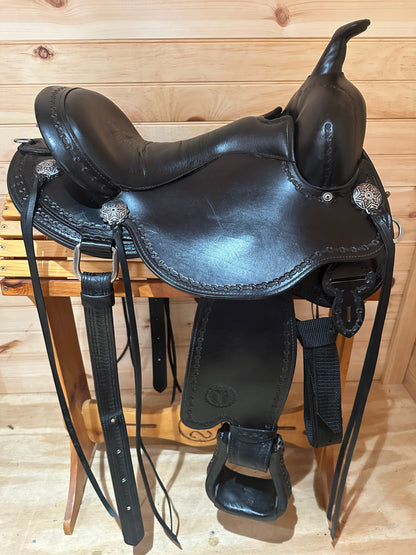 15” Circle Y Salt River Flex2 Western Trail Saddle model 1667