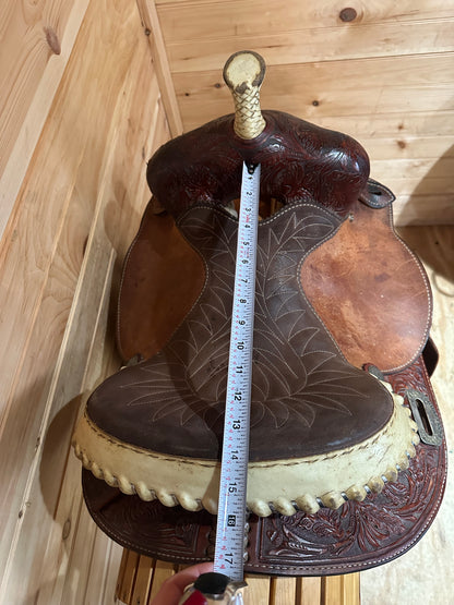 14” Saddlesmith Barrel Racing Saddle Model 22543.1