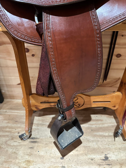 17” Endurance Trail Saddle