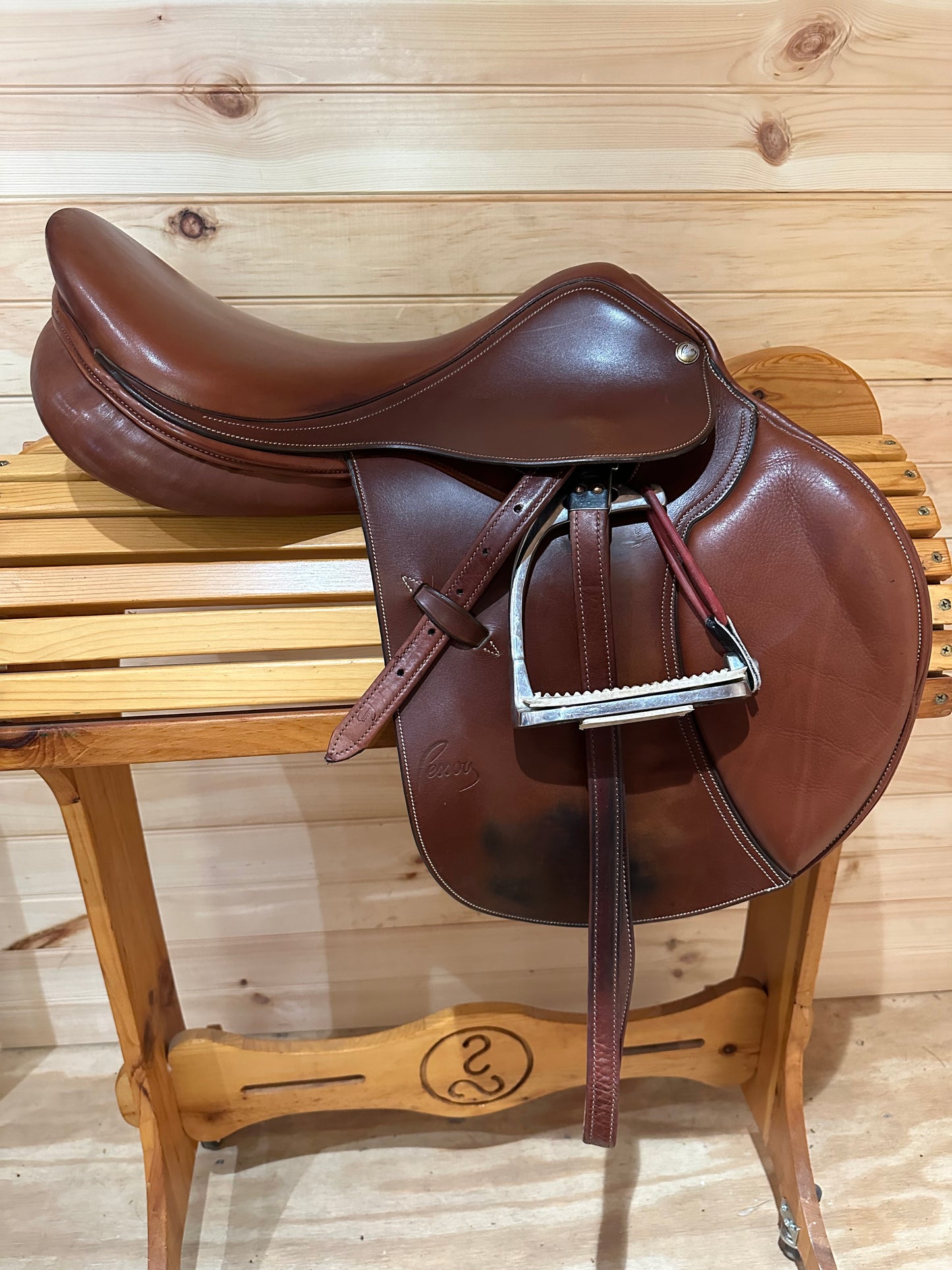 16.5” Pessoa Legacy XP Close Contact/Jumping Saddle Model 464103 (M)