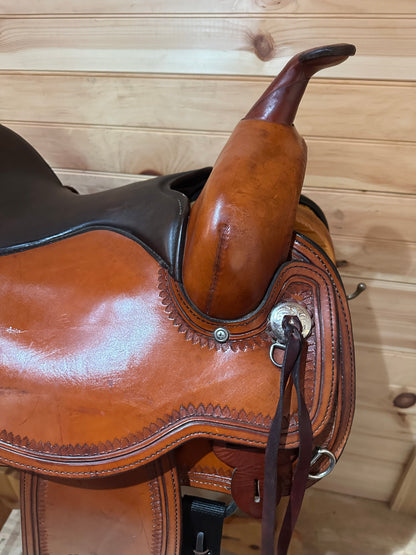 16” Circle Y Omaha Flex-Lite Round Skirt Western Trail Saddle Model 1554