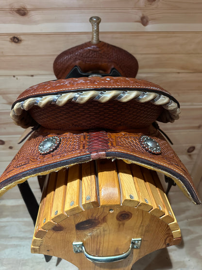 15” Hud Roberts HR Barrel Racing Saddle