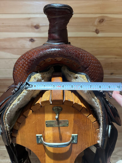 15.5” Double R Red Ranger Roping Western Saddle
