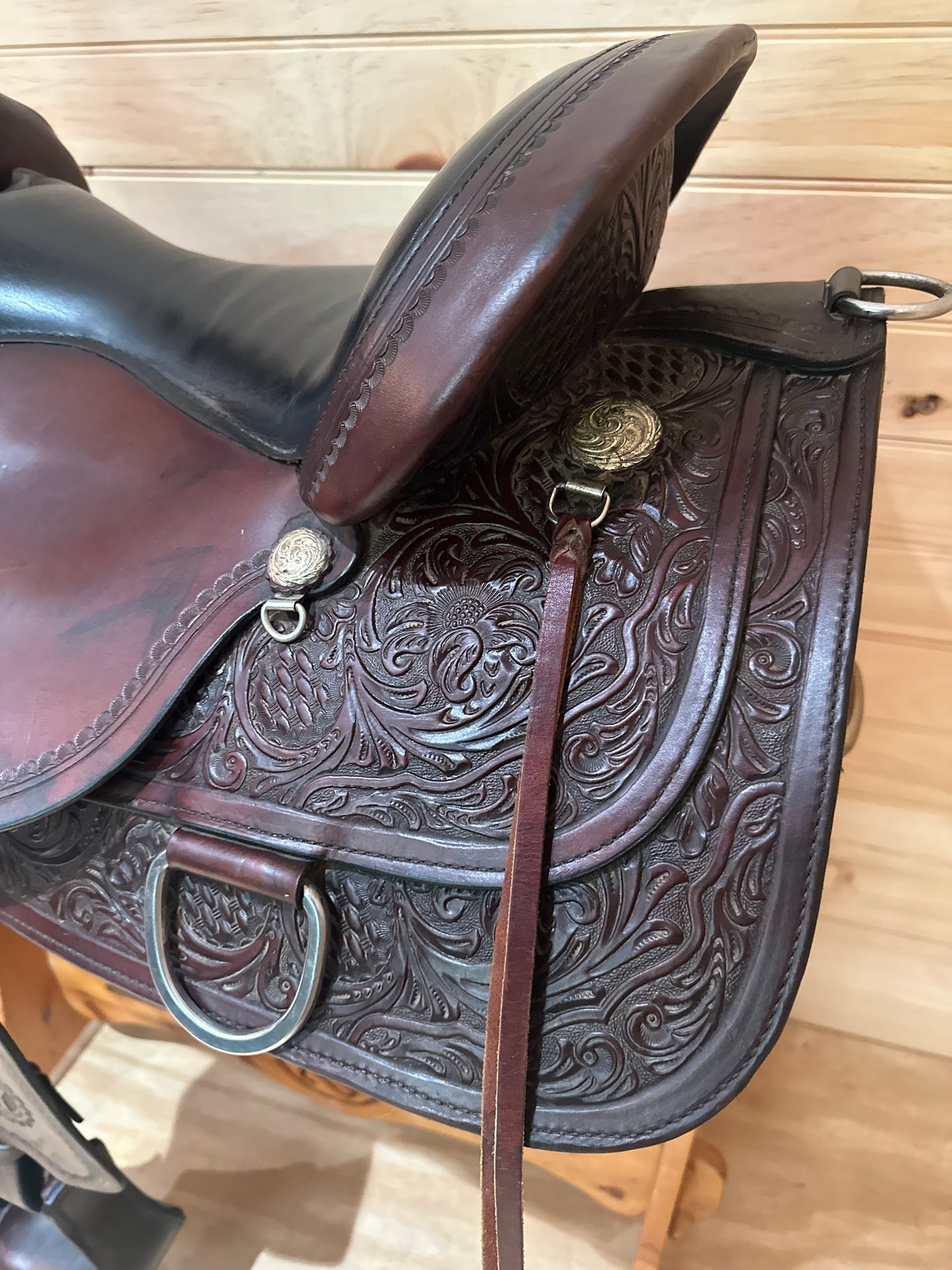 16” Circle Y Cypress Flex2 Western Trail Saddle Model # 2360