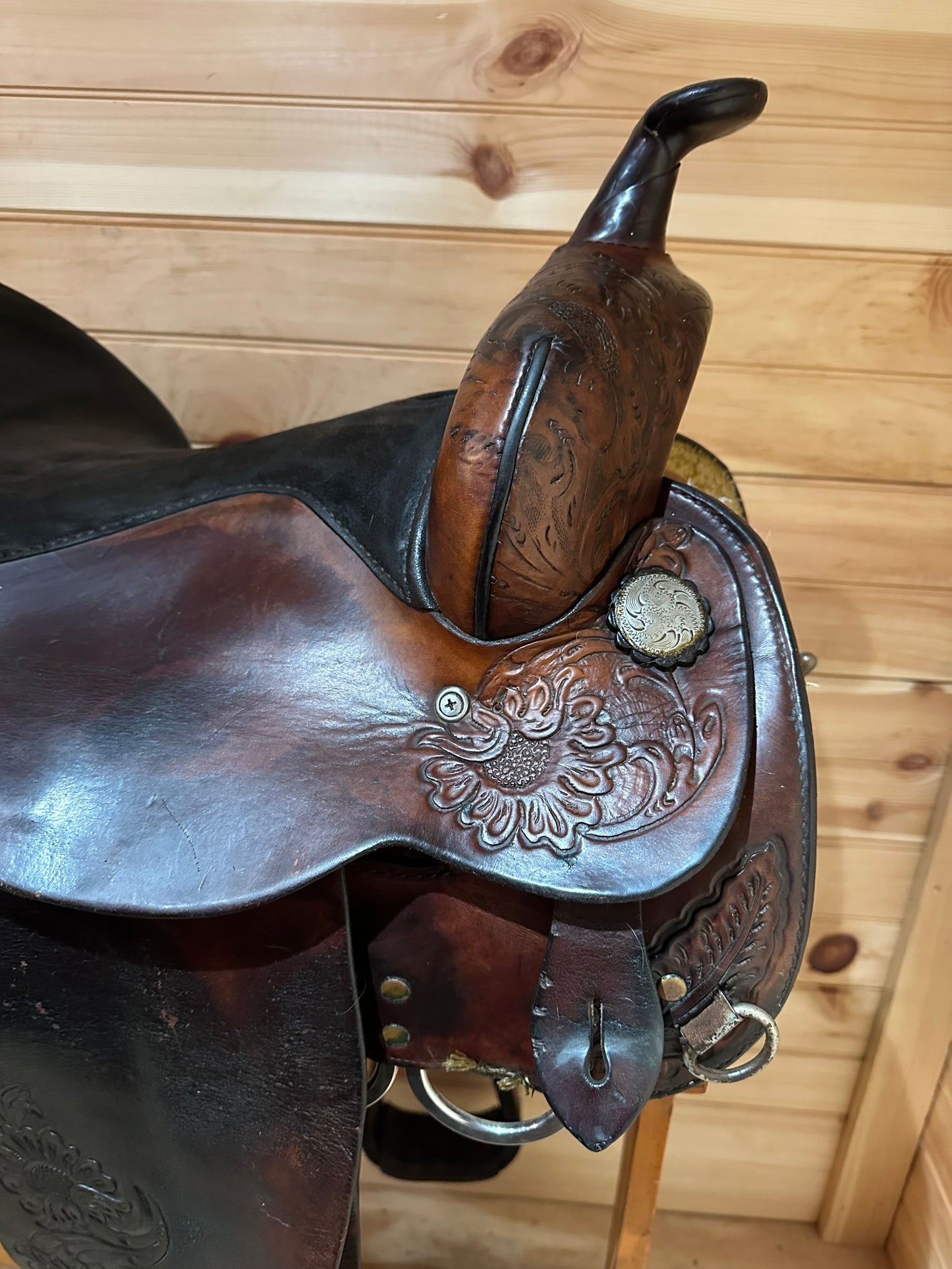 16” Circle Y Park & Trail Western Saddle Model 3625