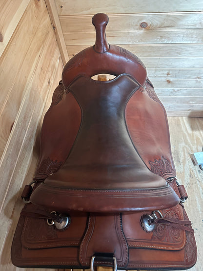 17” Circle Y Flex2 Cactus Flower Western Trail Saddle Model 1659