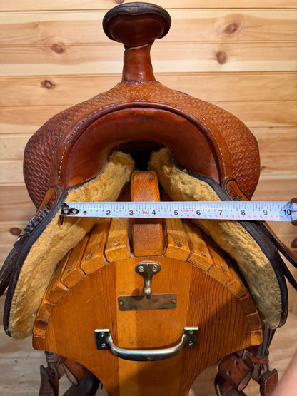 16.5” National Bridle Shop Tennessean Deluxe Western Saddle Model 2211