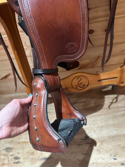 16.5” Allegany Mountain Saddlery All Around Western Trail Saddle