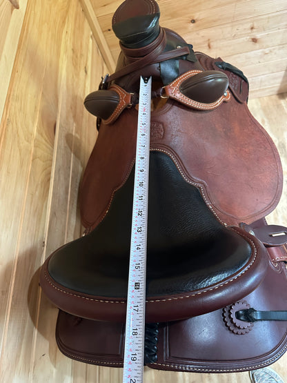 15.5” McCall Mclite Wade Western Saddle W108 521