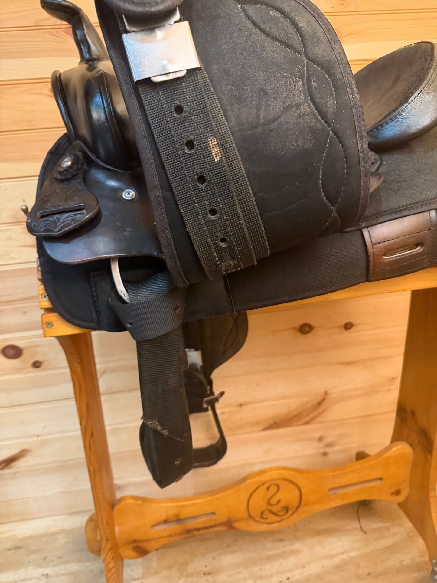 16” Circle Y Lightweight Western Trail Saddle Model 3576