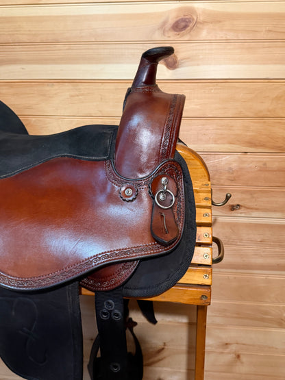 16” Crest Ridge Saddlery Sentry Lite Western Trail Saddle