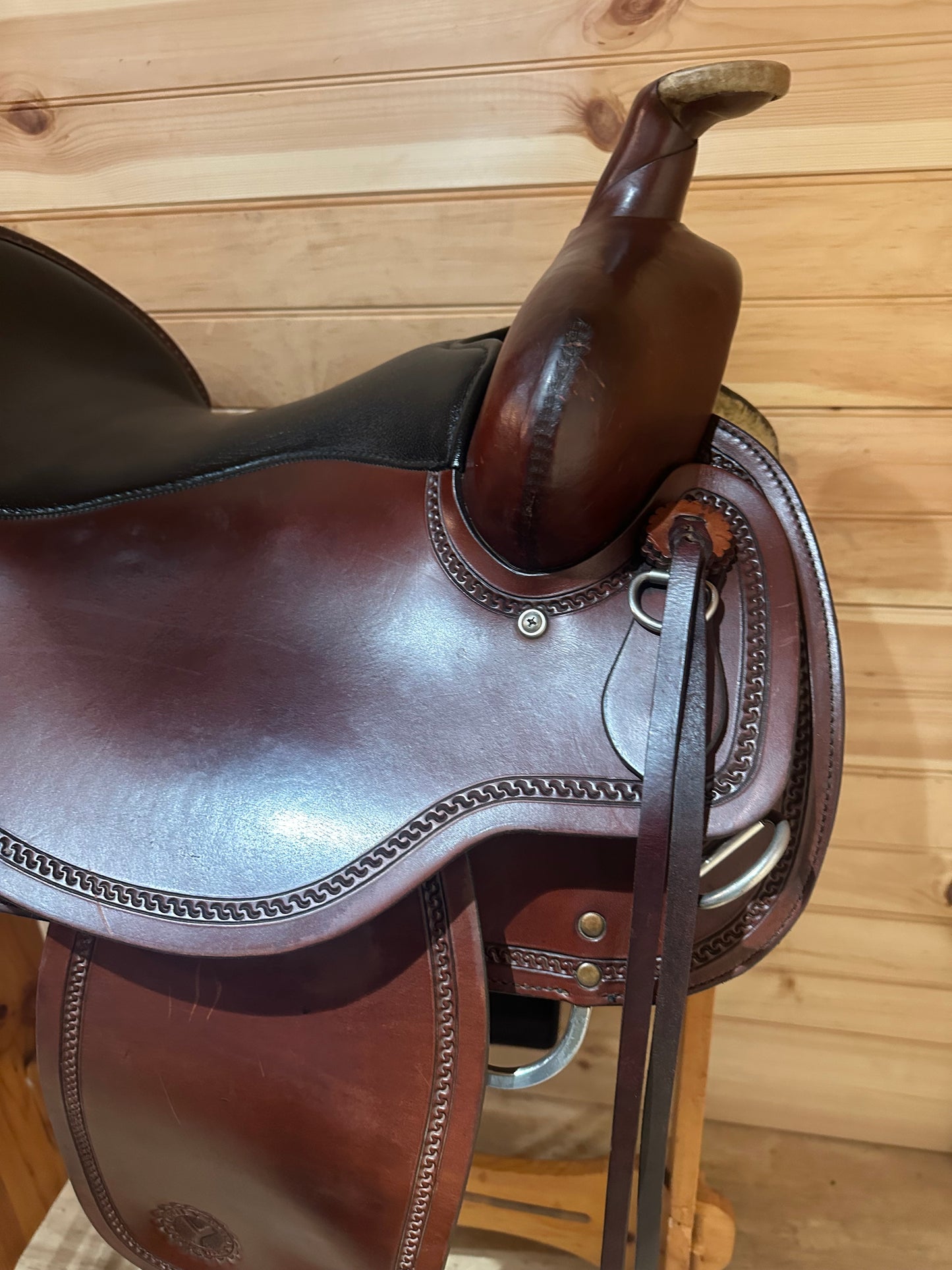 17” Circle Y Draft Western Trail Saddle Model 2177