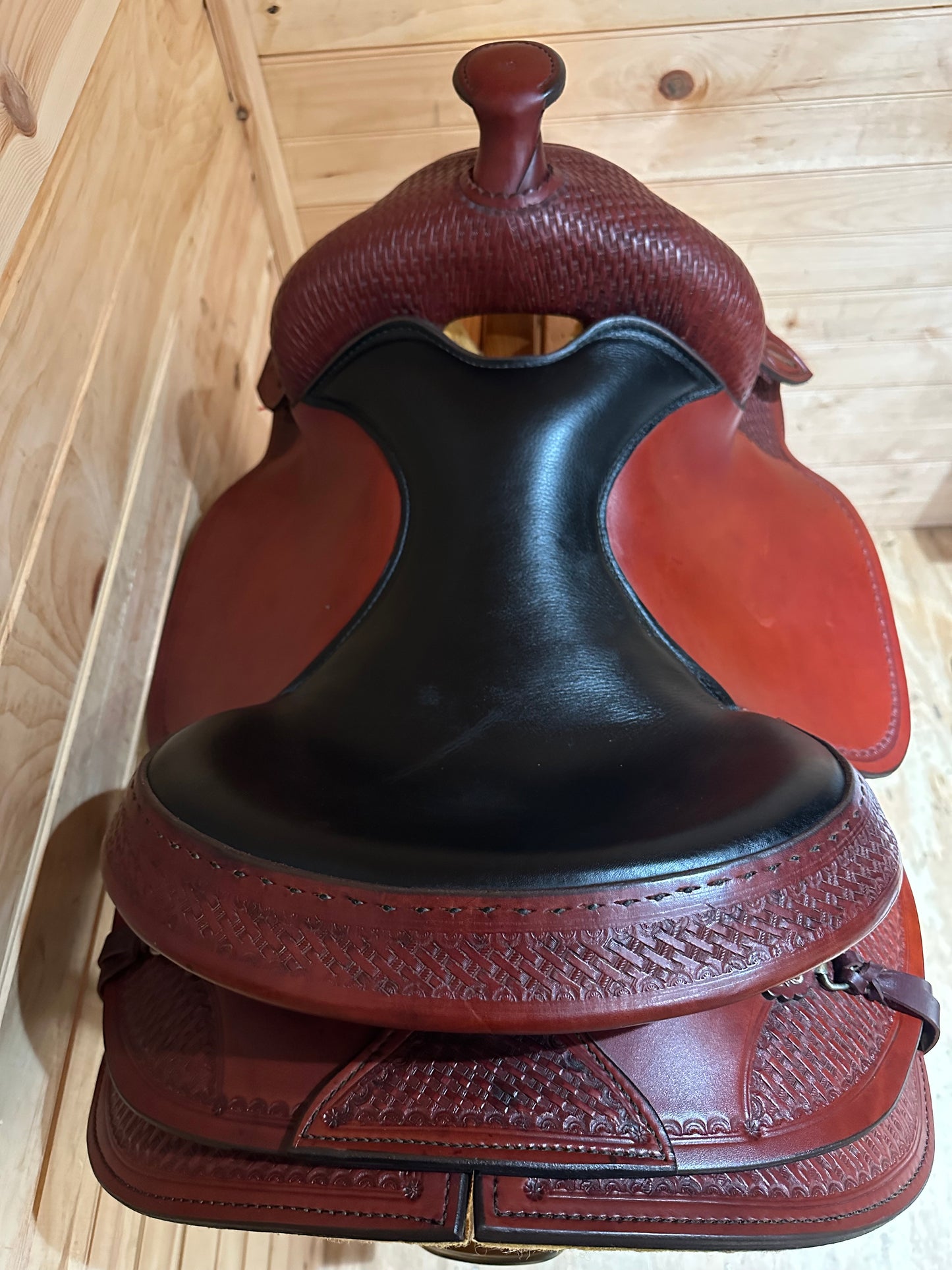 15” Crates Classic Reining Western Saddle Model 2222-2W