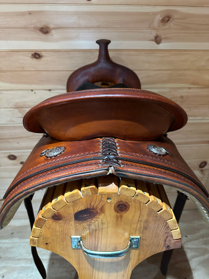 16” Circle Y Topeka Flex-Lite Western Trail Saddle Model 1551
