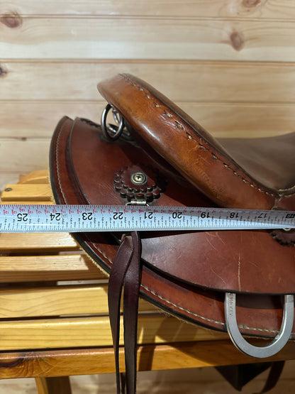 16.5” National Bridle Shop Gaited Endurance Saddle Model 2624