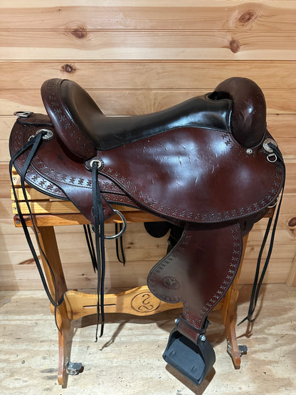 17” Circle Y Mississippi Trail Gaiter Western Gaited Saddle Model 1585