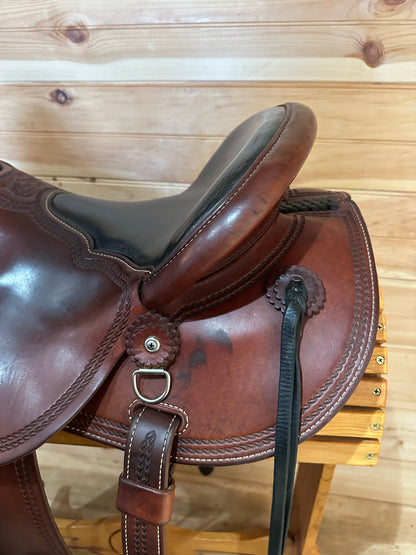 15.5” McCall Mclite Wade Western Saddle W147-917