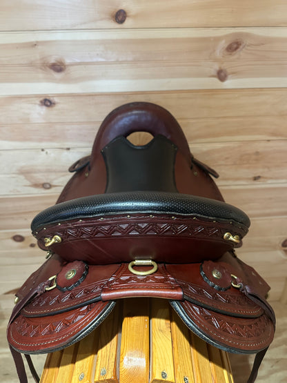 16” Big Horn Sil-Cush Gaited Flex Endurance trail saddle Model 1687.6
