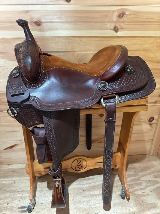 15.5” McCall Cowhorse Western Saddle Model 690 1203