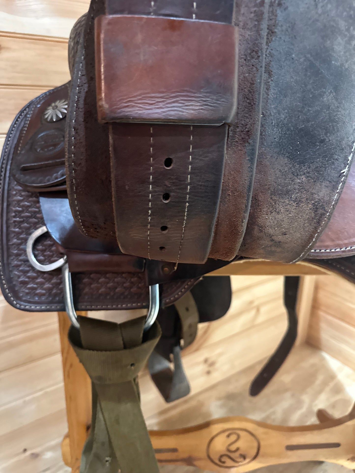 17” Draggin S Saddlery Ladie’s Roper Western Saddle