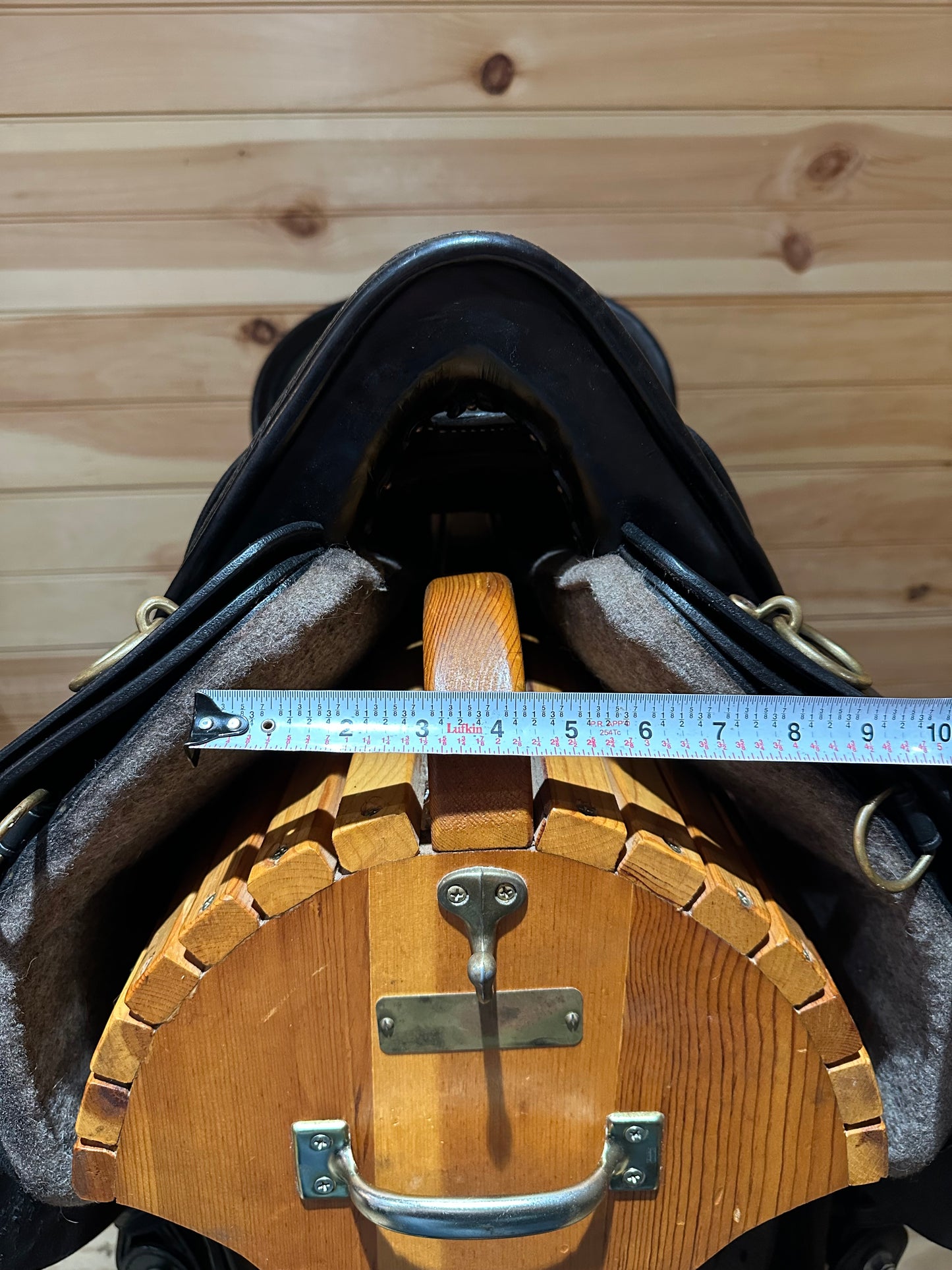 18.5” Tucker Plantation Endurance Saddle Model 146