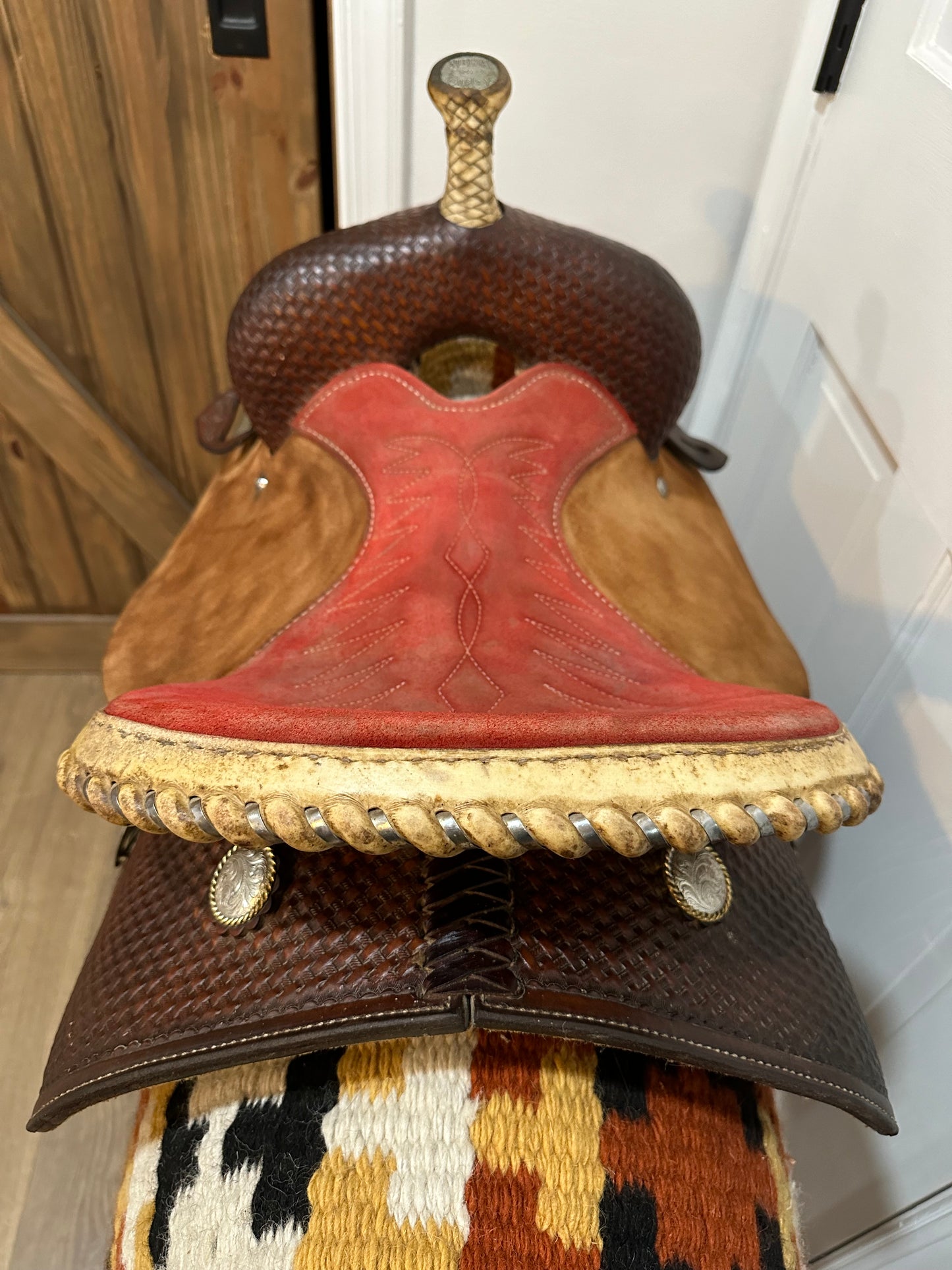 14” Circle Y NBHA Producer Barrel Racing Saddle